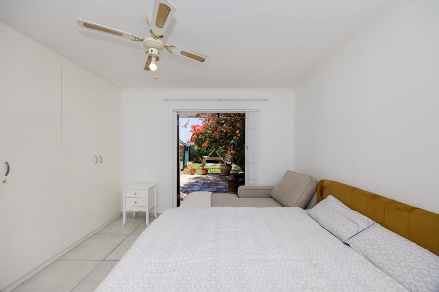 2 Bedroom Property for Sale in Table View Western Cape